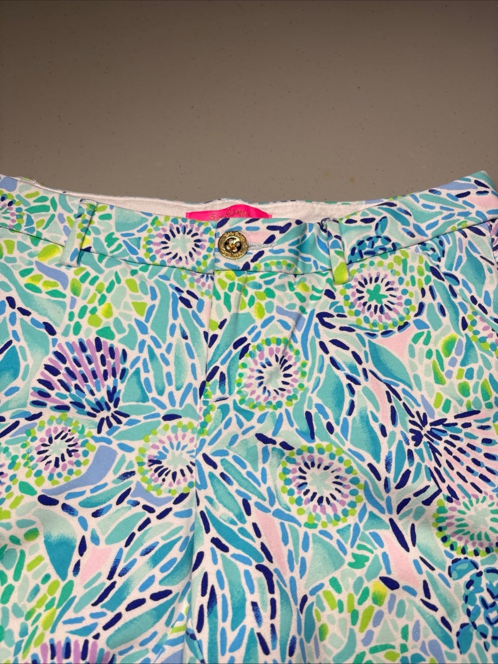 Lilly Pulitzer Callahan Shorts Blue Green Pink Size 4 Preppy Resortwear Vacation